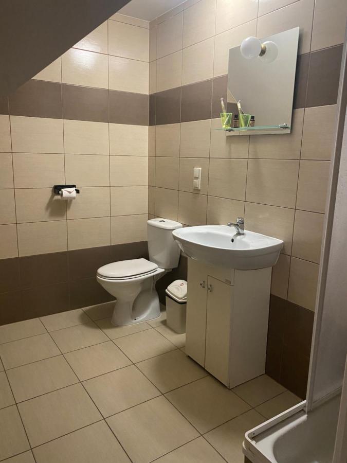 Hotel Kos Kosobudz エクステリア 写真